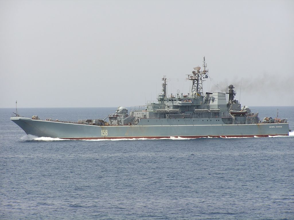 Вялікі дэсантны карабель «Цэзар Кунікаў». (Фота: losbarcosdeeugenio.com)