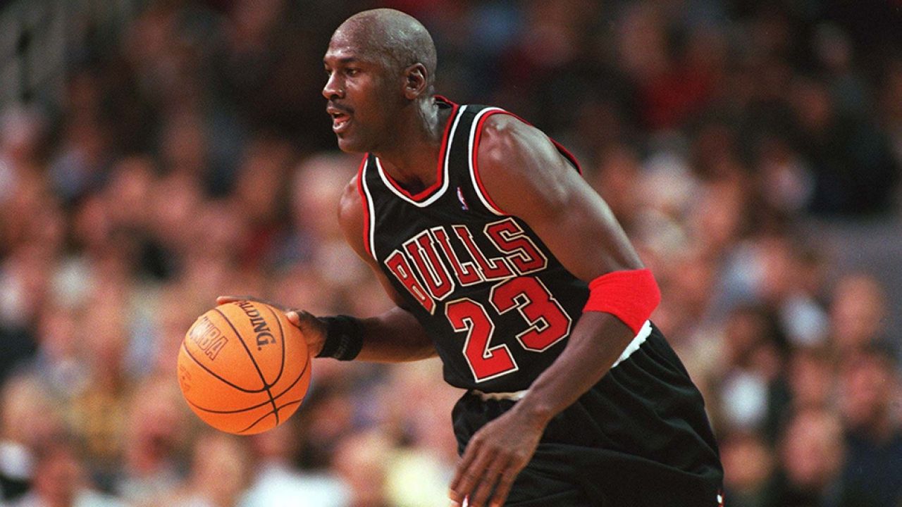 Michael Jordan powiększył fortunę o 100 mln dolarów (fot. Alexander Hassenstein/Getty Images) Michael Jordan powiększył fortunę o 100 mln dolarów (fot. Alexander Hassenstein/Getty Images)