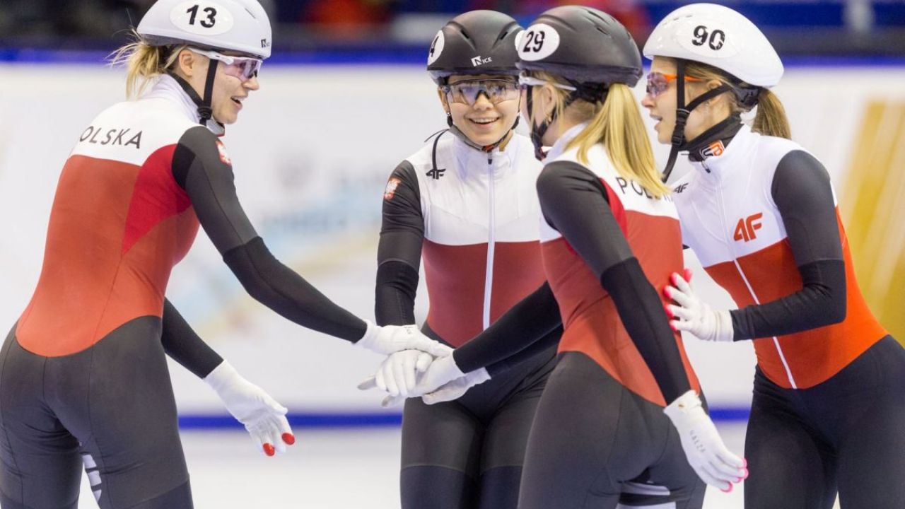 Natalia Maliszewska, Nicola Mazur, Kamila Stomrowska, Gabriela Topolska wywalczyły awans na igrzyska Pekin 2022 w sztafecie (for. Getty Images)