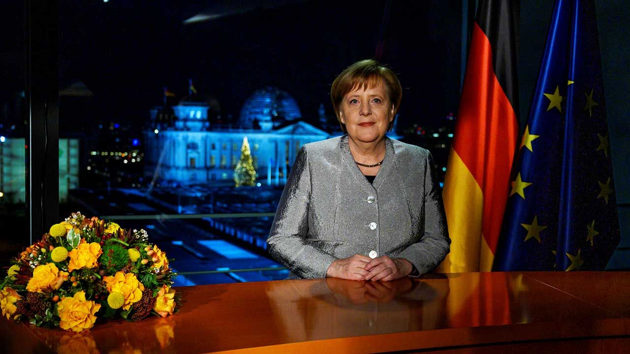 Kanclerz Niemiec w orędziu noworocznym podkreśliła potrzebę zwiększenia niemieckiej roli w globalnej polityce (fot. REUTERS/John Macdougall) Kanclerz Niemiec w orędziu noworocznym podkreśliła potrzebę zwiększenia niemieckiej roli w globalnej polityce (fot. REUTERS/John Macdougall)