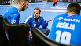 Xavi Sabate, trener Orlen Wisły Płock, czekał na decyzję Komisarza Ligi w sprawie meczu z Chrobrym Głogów (fot. Jerzy Stankowski / Orlen Wisła Płock)