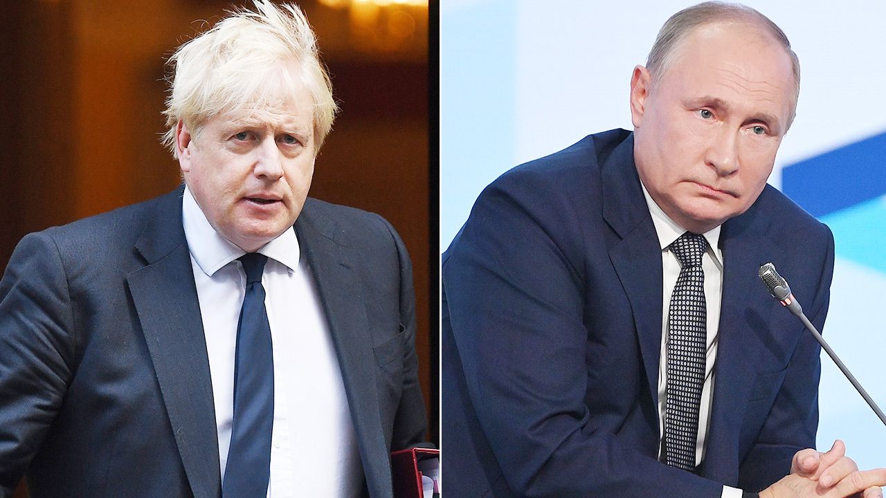Boris Johnson rozmawiał z Władimirem Putinem (fot. PAP/EPA/MAKSIM BLINOV / SPUTNIK / KREMLIN POOL; PAP/EPA/ANDY RAIN) Boris Johnson rozmawiał z Władimirem Putinem (fot. PAP/EPA/MAKSIM BLINOV / SPUTNIK / KREMLIN POOL; PAP/EPA/ANDY RAIN)