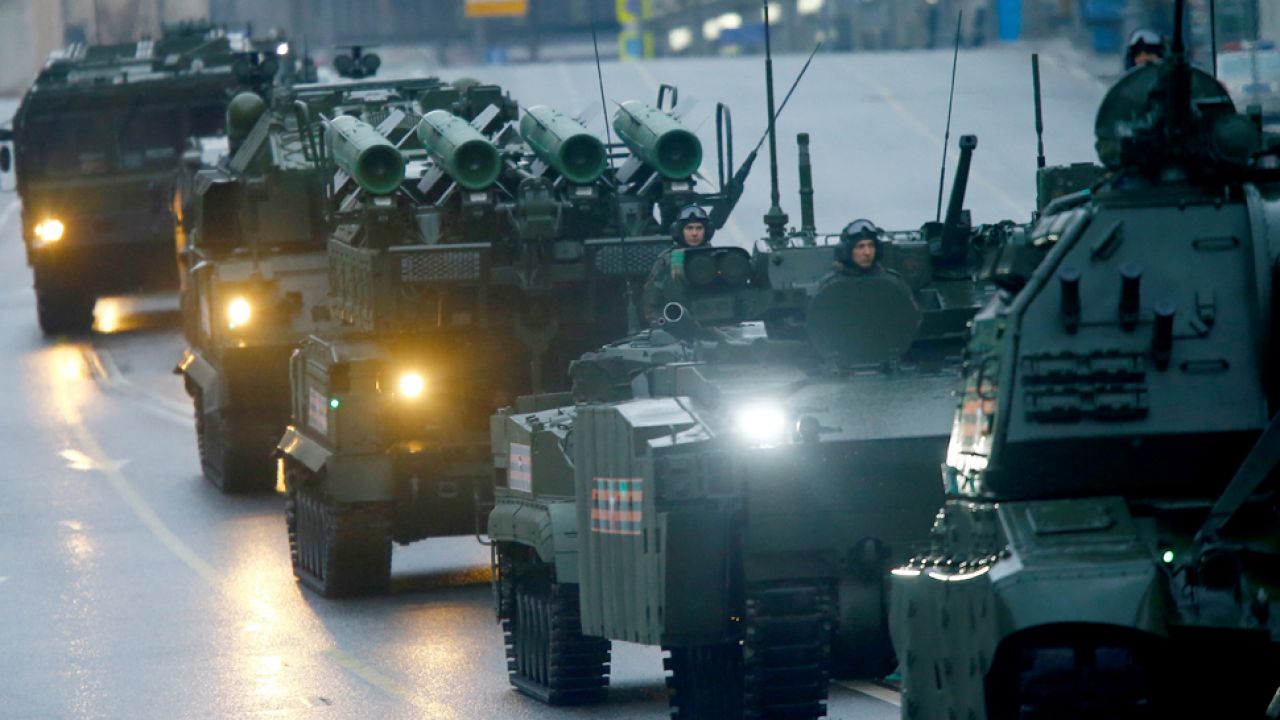Rosjanie szykują największe we współczensej historii manewry swoich wojsk „Zachód-17” (fot. Sefa Karacan/Anadolu Agency/Getty Images)
