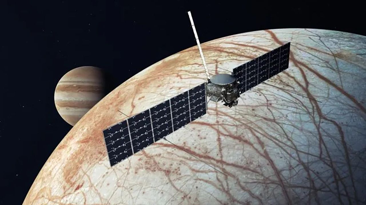Badacze z Austin uczestniczą właśnie w budowie radaru, który ma działać na pokładzie sondy Europa Clipper (fot. NASA/JPL-Caltech)