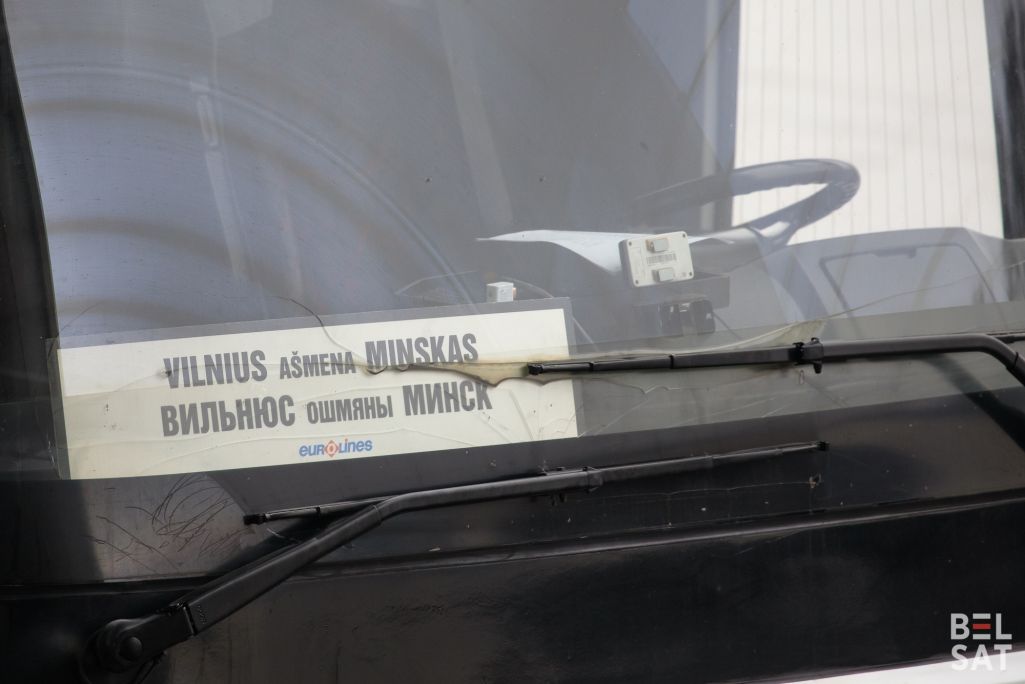 Здымак мае ілюстрацыйны характар. Аўтобус на маршруце Вільня – Ашмяны – Менск. Вільня, Літва. (Фота: Белсат)