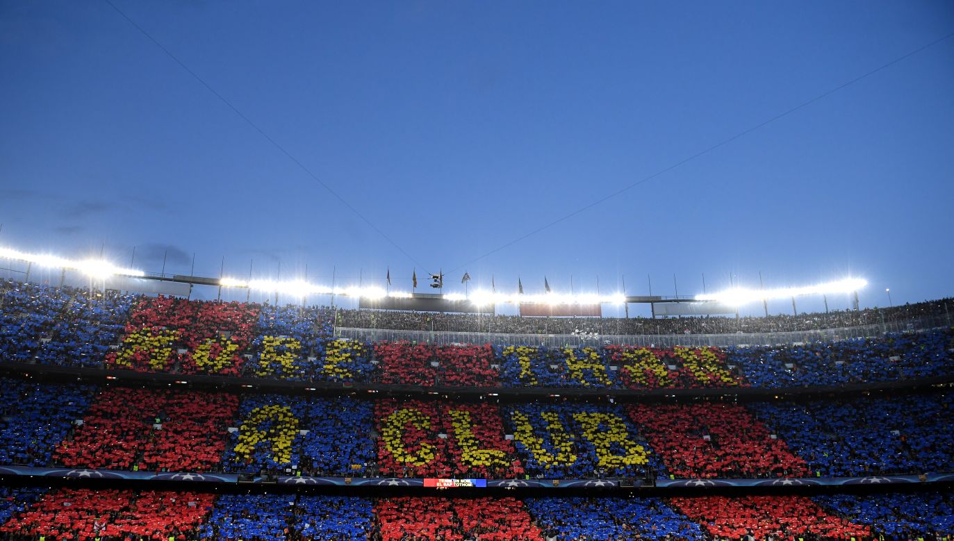 Piłkarze Barcelony przez rok będą musieli grać poza ukochanym Camp Nou (fot. Getty Images)