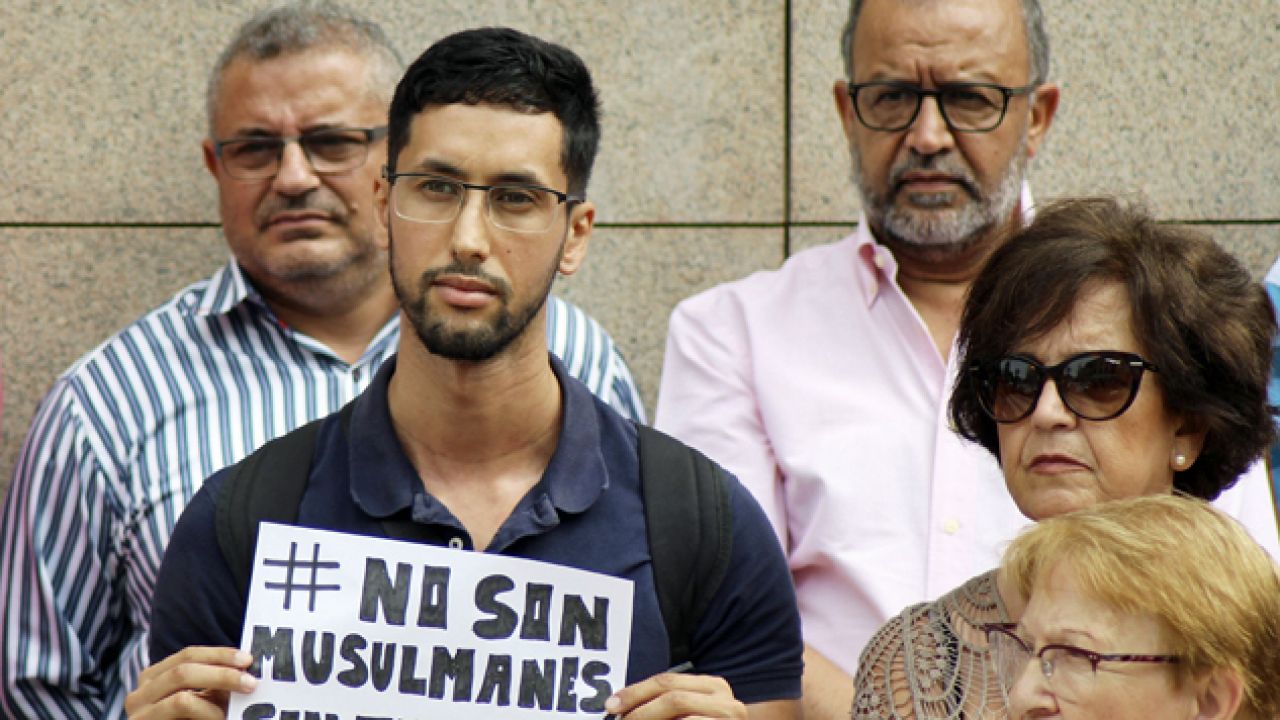 Zjawisko islamofobii nasila się w Hiszpanii już od trzech lat (fot. PAP/EPA/REDUAN)