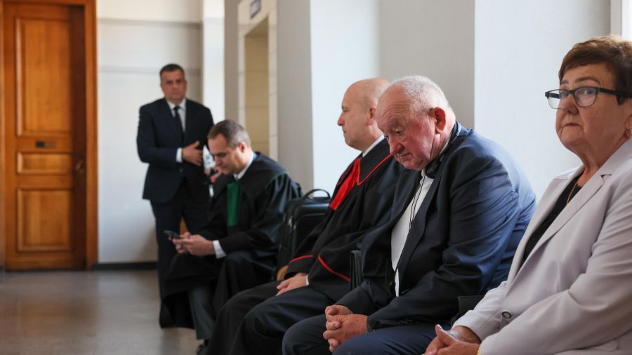 Sąd w Płocku ogłosił wyrok w procesie porwania i morderstwa Krzysztofa Olewnika./ fot. Leszek Szymański, PAP