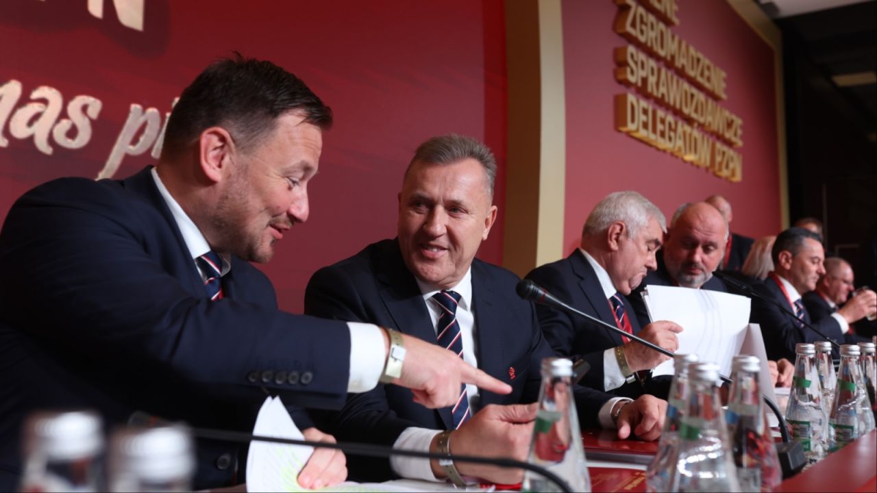 Łukasz Wachowski i Cezary Kulesza podczas zebrani