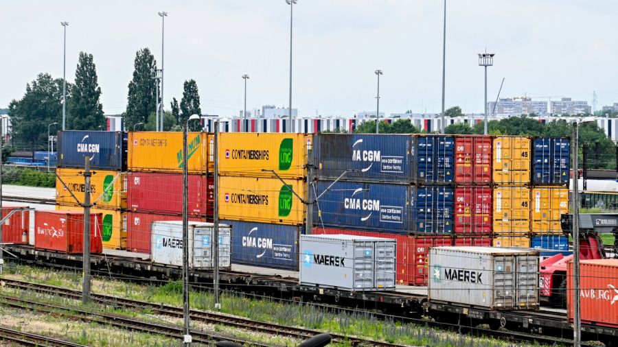 Здымак мае ілюстрацыйны характар. Кантэйнерны тэрмінал «PKP-CARGO». Познань, Польшча. 9 красавіка 2023 года. Фота: Lukasz Gdak / East News