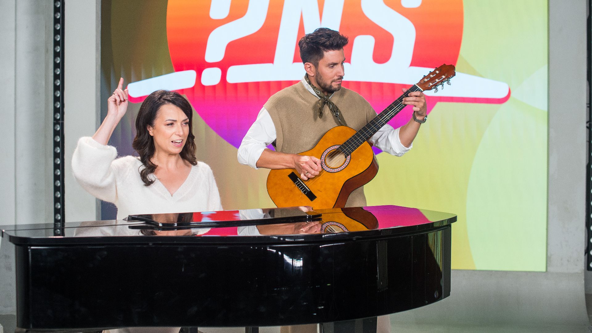 Przestrzeń dla muzyki - Scena w nowym studiu została zaprojektowana tak, by można było na niej organizować występy muzyczne i taneczne. Świetne miejsce na poranną dawkę rozrywki. Fot. TVP