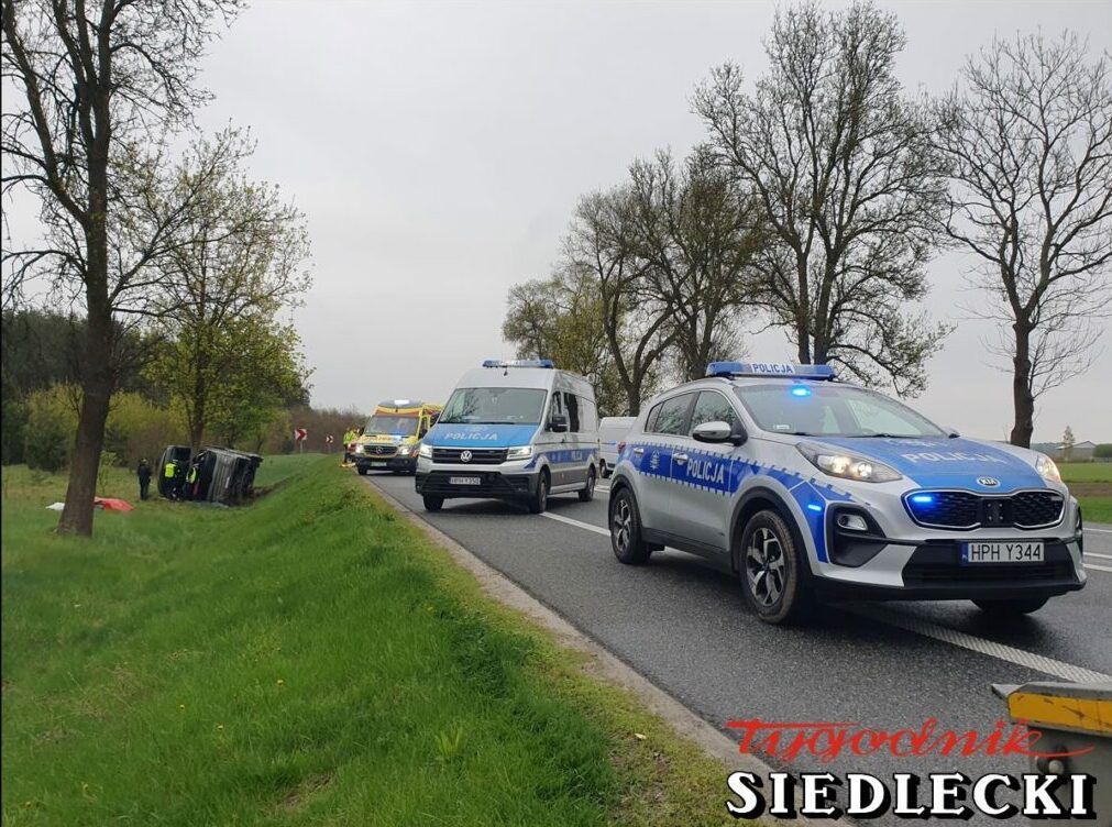 Месца, дзе беларускі аўтобус трапіў у ДТЗ у Польшчы, 24 красавіка 2024 года. (Фота: tygodniksiedlecki.com)