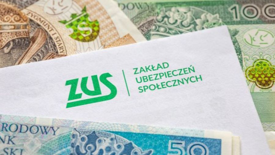 ZUS zakończył wysyłkę listów w sprawie trzynastek i waloryzacji emerytur (fot. PAP)