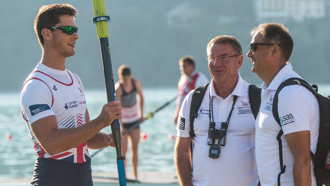 Juergen Groebler w środku (fot. Getty)