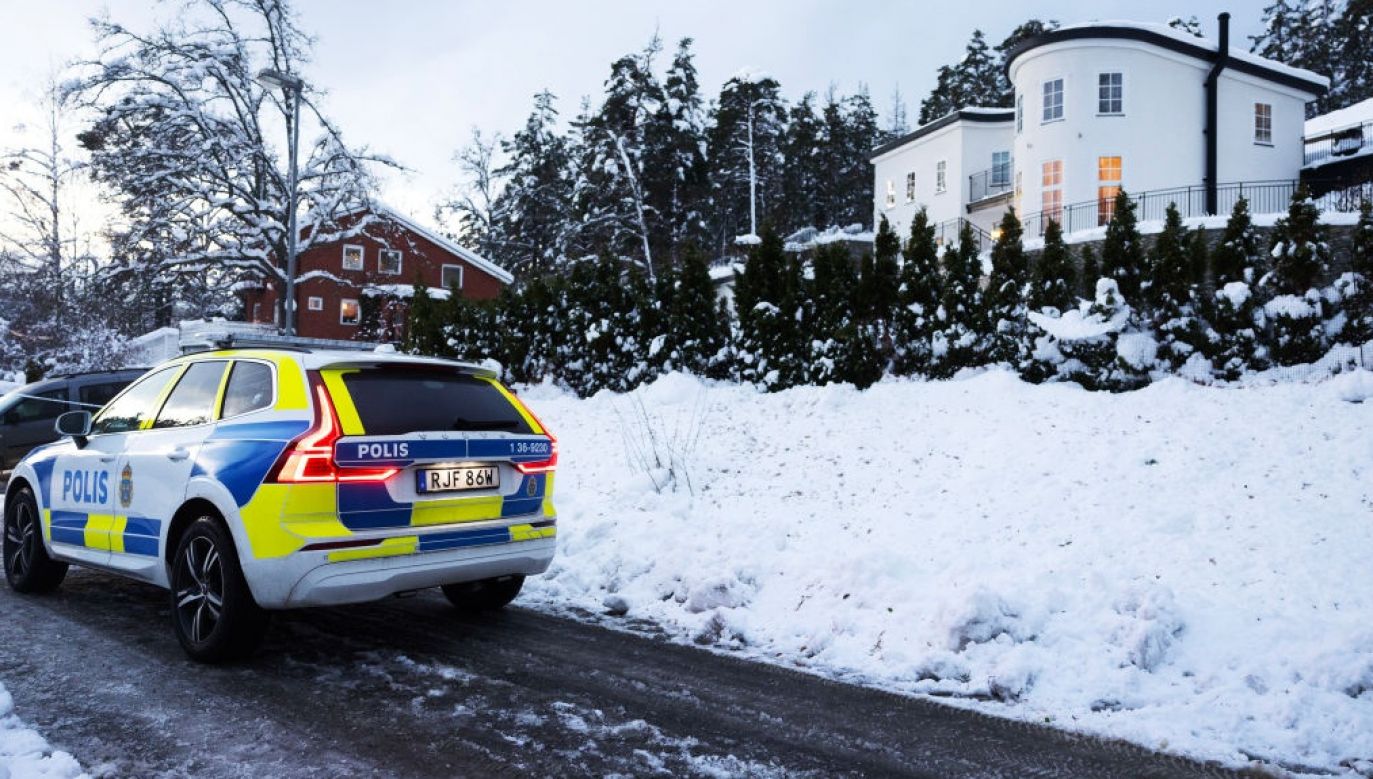 Police at the house where a married couple suspected of gross illegal intelligence activities was arrested in a spectacular raid involving Black Hawk helicopters on November 23, 2022 in Stockholm, Sweden. Photo: Getty Images