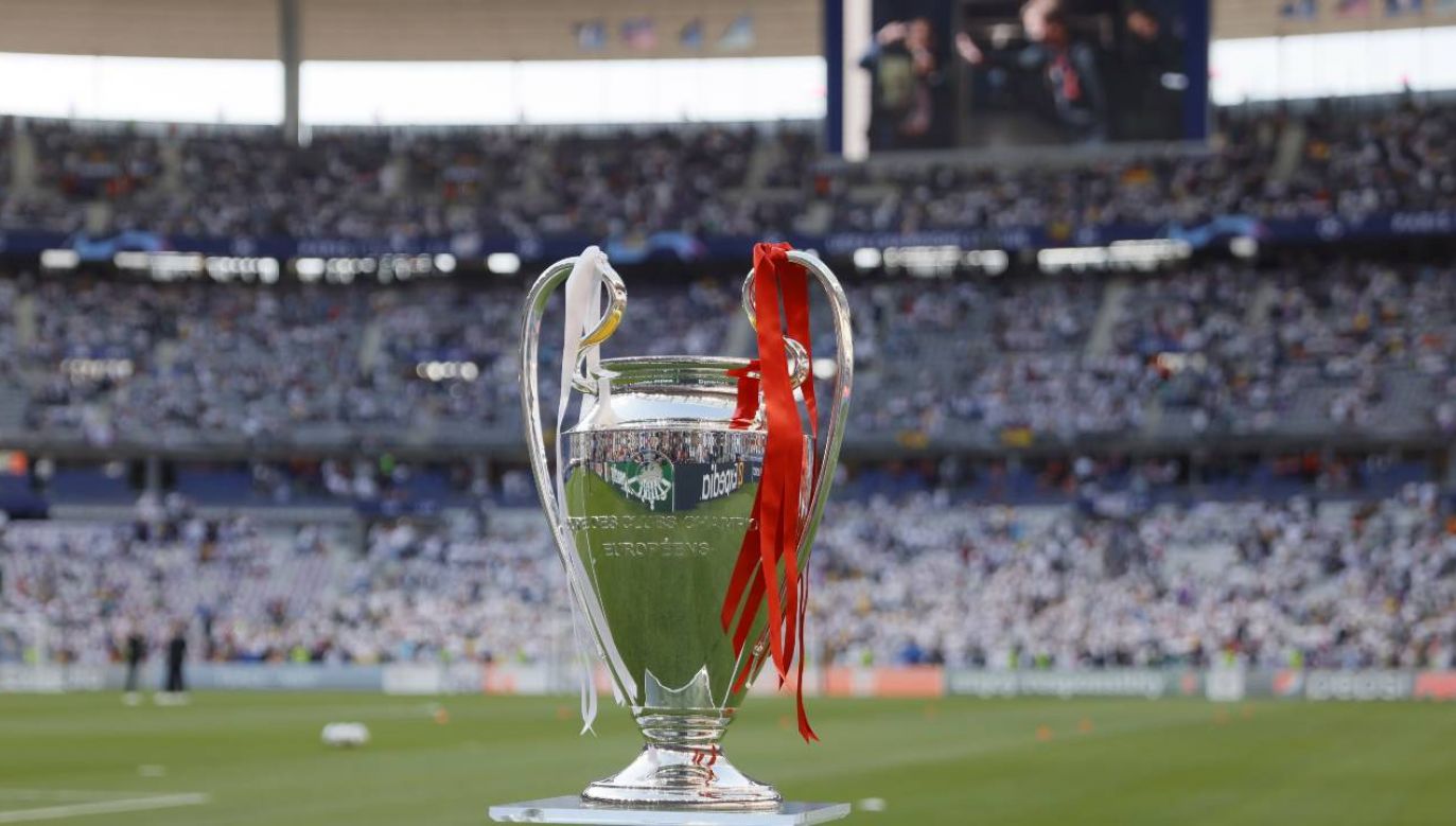 Liverpool i Real Madryt zmierzą się na stadionie Stade de France (fot. PAP/EPA/RONALD WITTEK)