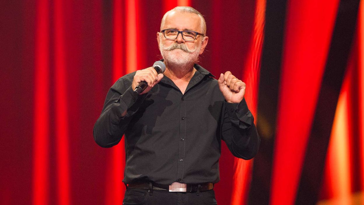 Artur Słowik sięgnął po hit „Is This Love” zespołu Whitesnake. Fot. Waldemar Kompała/ TVP