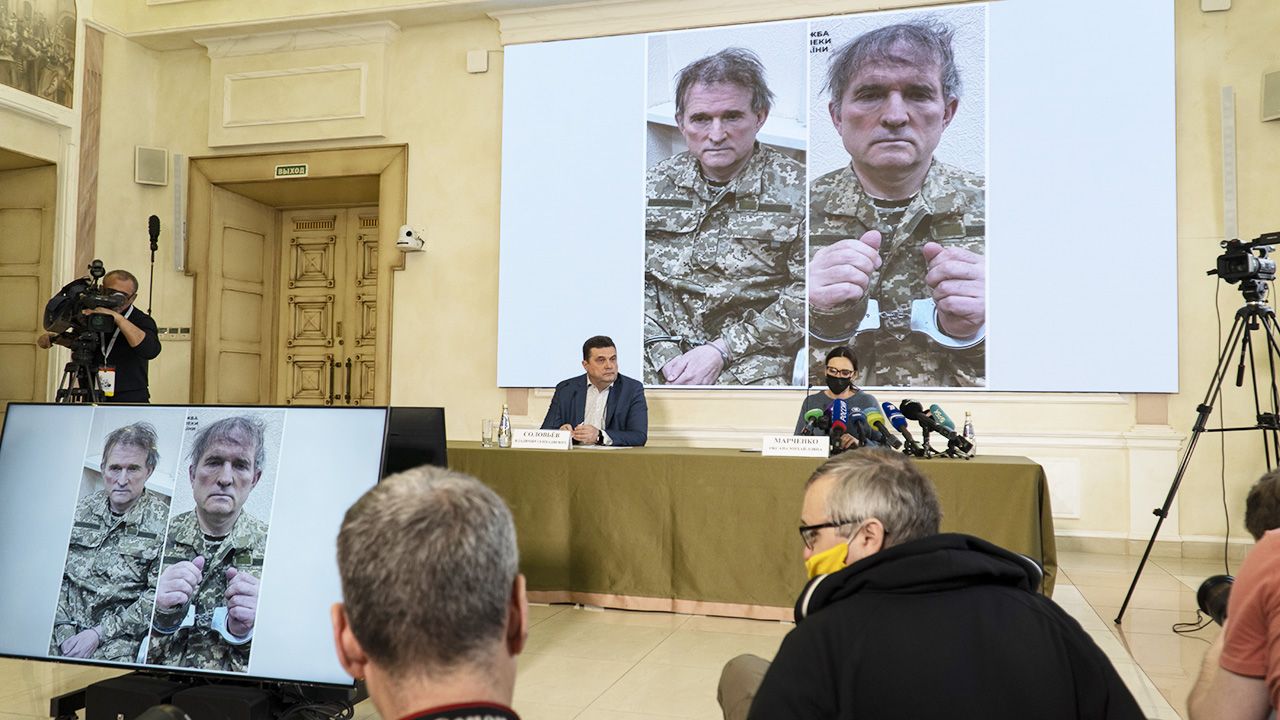 Śledczy nie odpuszczają prorosyjskim oligarchom (fot. Evgenii Bugubaev/Anadolu Agency via Getty Images)