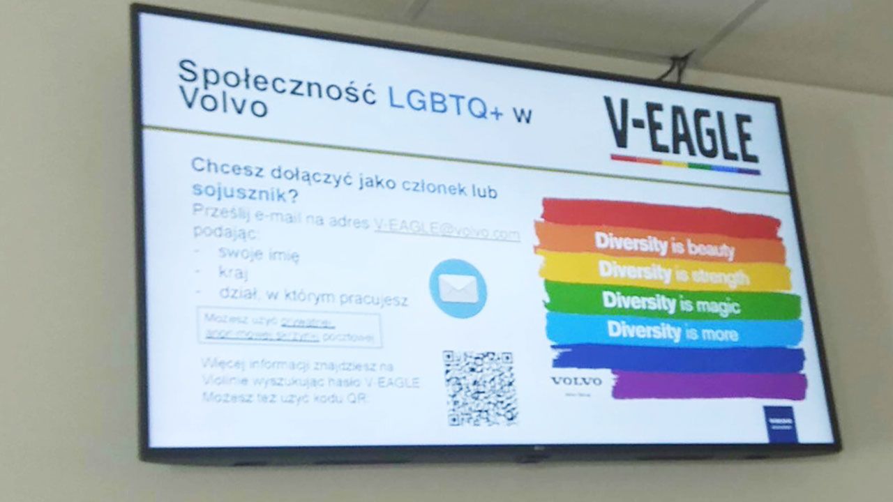 Pracownikom zaproponowano dołączenie do społeczności LGBTQ+ (fot. portal tvp.info)