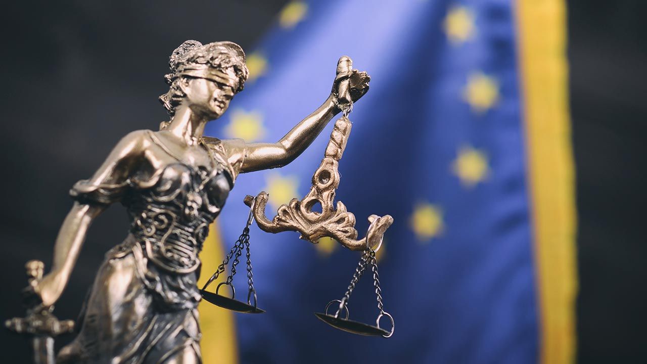 W opinii TSUE Izba Dyscyplinarna SN może być stronnicza (fot. Shutterstock/corgarashu) W opinii TSUE Izba Dyscyplinarna SN może być stronnicza (fot. Shutterstock/corgarashu)