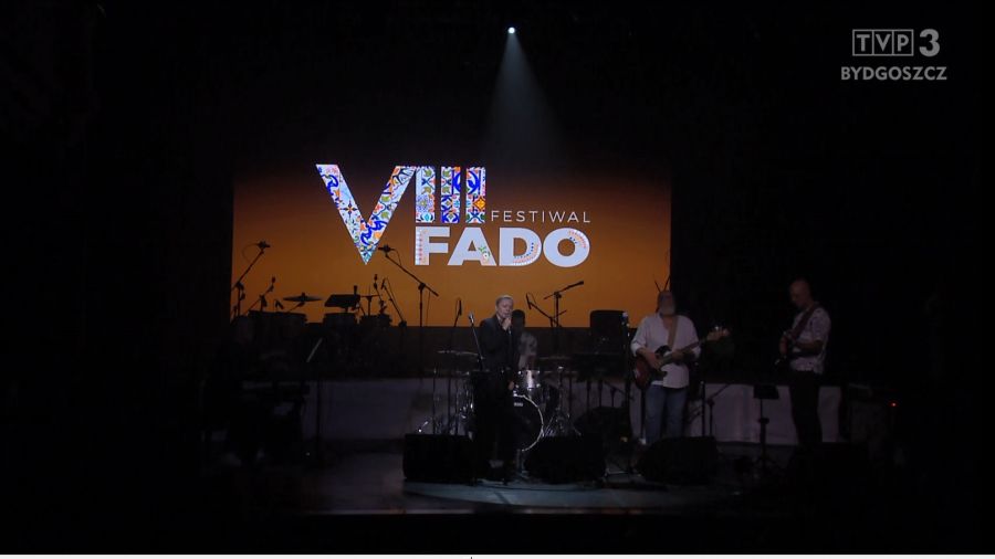 Tu gra Fado