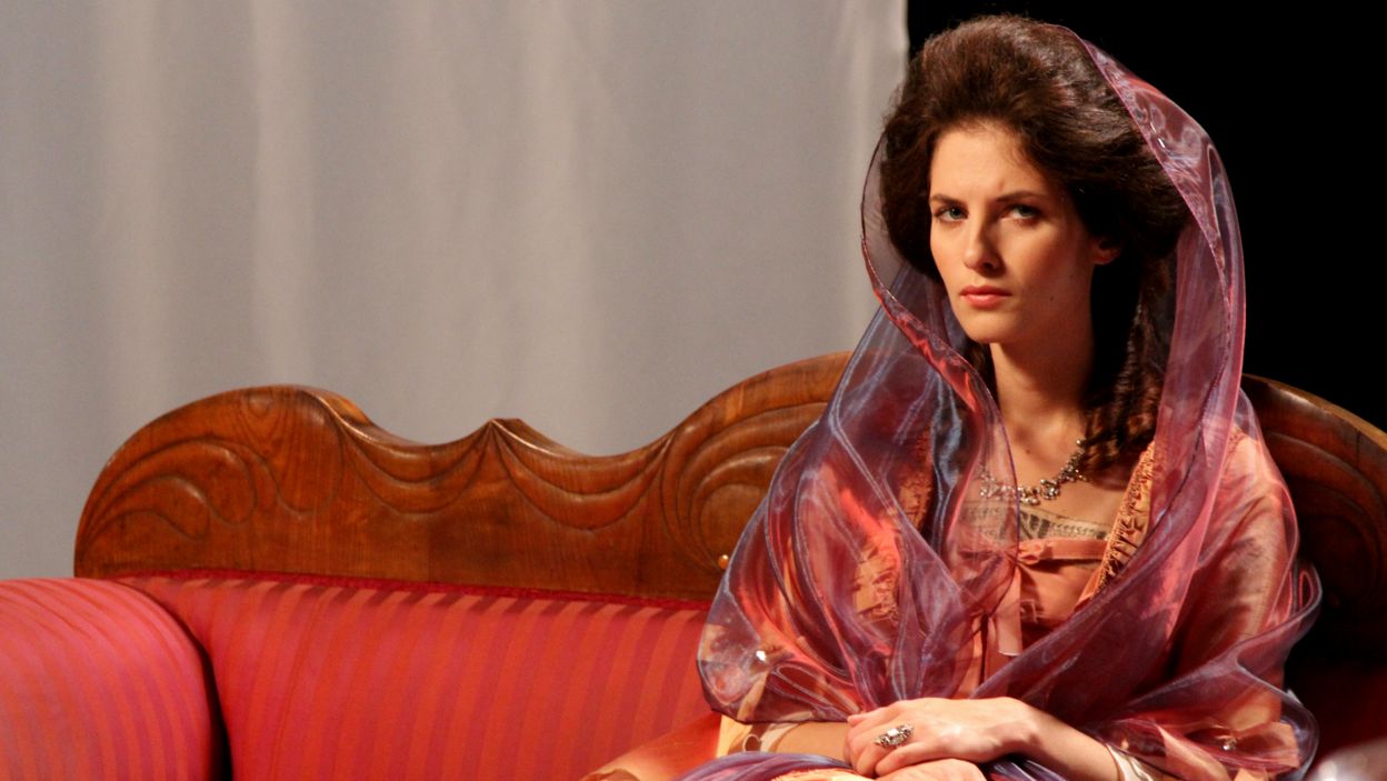 Ważną postacią w życiu Kościuszki była księżna Ludwika Lubomirska; w tej roli wystąpiła Aleksandra Prykowska-Malec (fot. TVP)