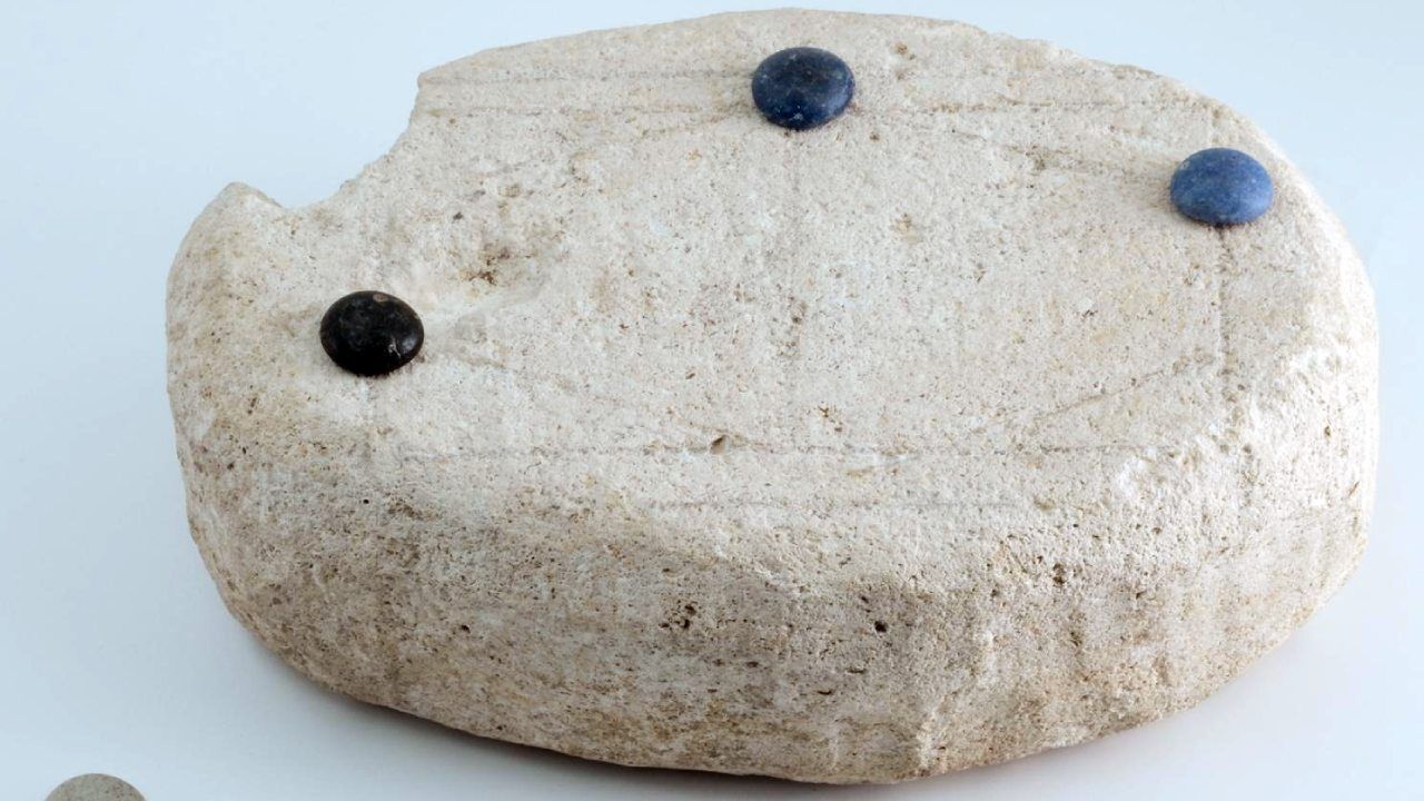 Zagadka kamienia z czasów rzymskich rozwiązana. Pomogła AI