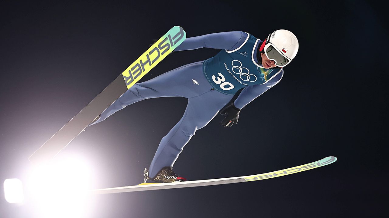 Skoki na zimowych igrzyskach. Konkurs na skoczni normalnej na żywo w TVP