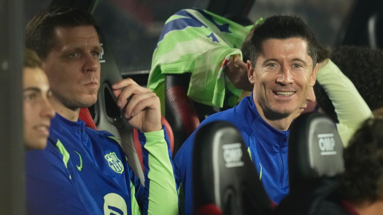 Wojciech Szczęsny i Robert Lewandowski (fot. Getty)