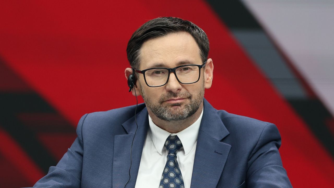 „Wściekle atakowany najwybitniejszy menedżer”. Kaczyński w obronie Obajtka