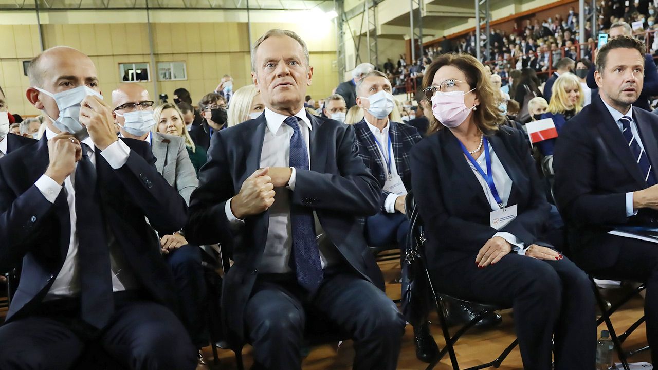 Liderzy PO obawiają się Polexitu (fot. PAP/Wojciech Olkuśnik) Liderzy PO obawiają się Polexitu (fot. PAP/Wojciech Olkuśnik)