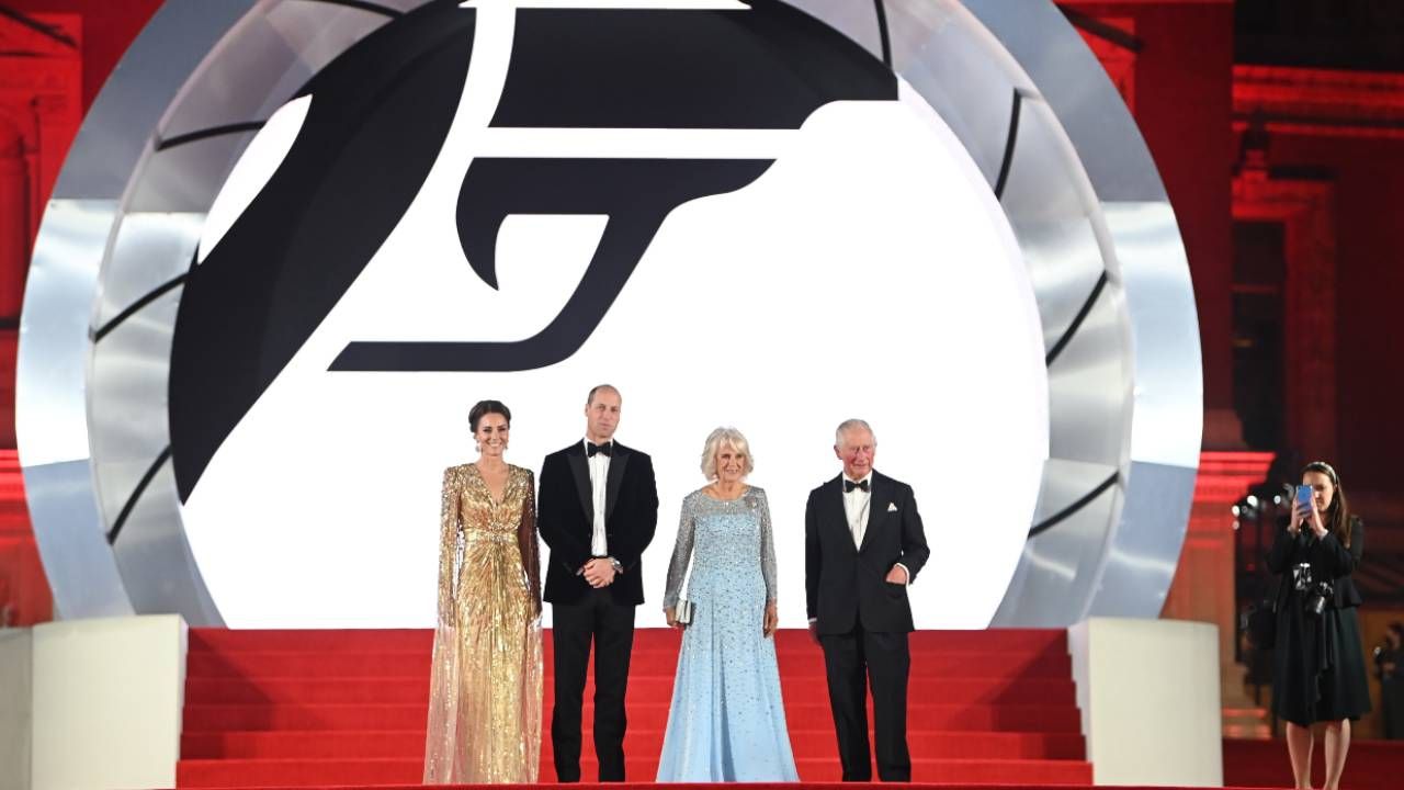 Premiera odbyła się z półtorarocznym opóźnieniem (fot. PAP/EPA/NEIL HALL) Premiera odbyła się z półtorarocznym opóźnieniem (fot. PAP/EPA/NEIL HALL)