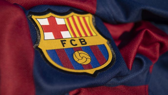 Fc Barcelona Przygotowala Specjalne Maseczki Dla Kibicow Sport