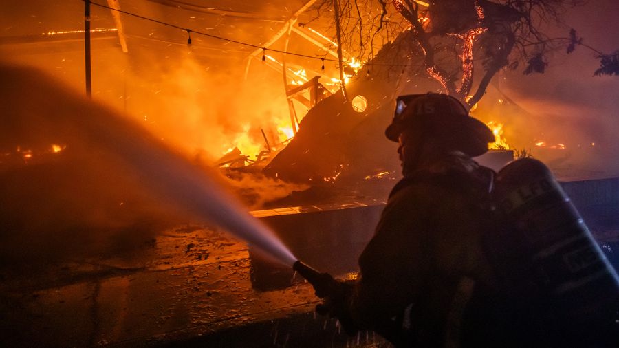 USA: cztery osoby zginęły w pożarze w Milwaukee (fot.  Apu Gomes/Getty Images, zdjęcie ilustracyjne)