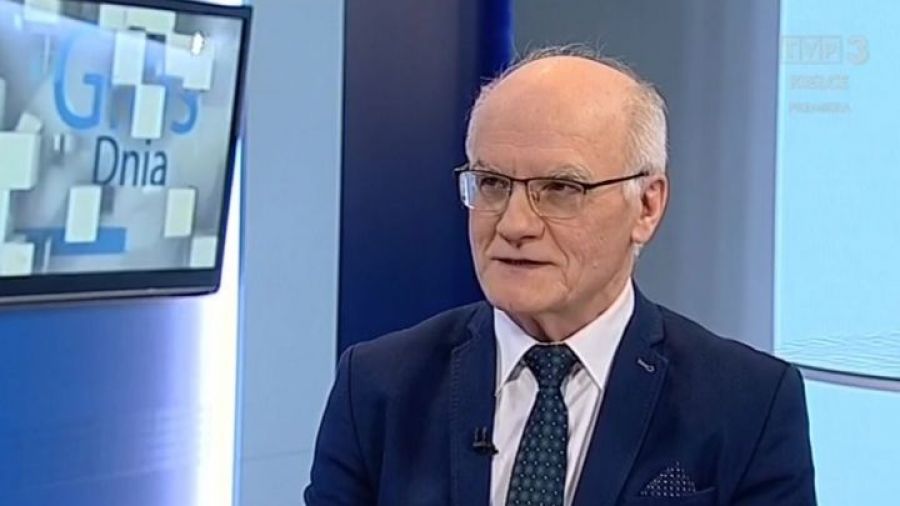 Pierwszy rocznik medycyny opuszcza mury UJK. Rektor Stanisław Głuszek w „Głosie Dnia”
