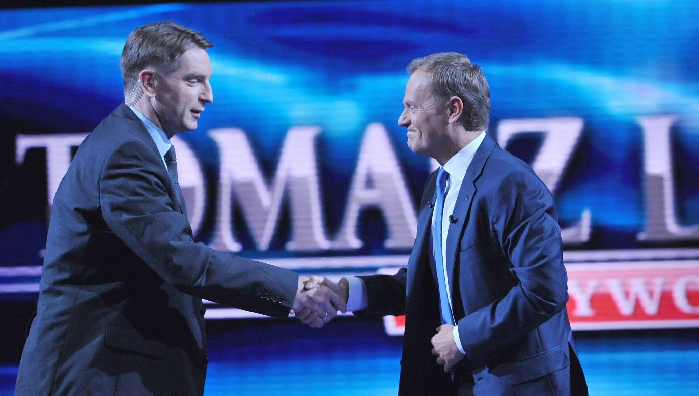 Donald Tusk i Tomasz Lis podczas programu telewizyjnego pt. 