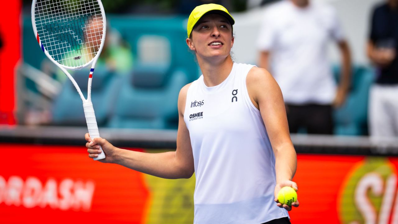 Kiedy Iga Świątek gra mecz w ćwierćfinale Miami Open 2025? O której relacja na żywo z meczu z Alexandrą Ealą?