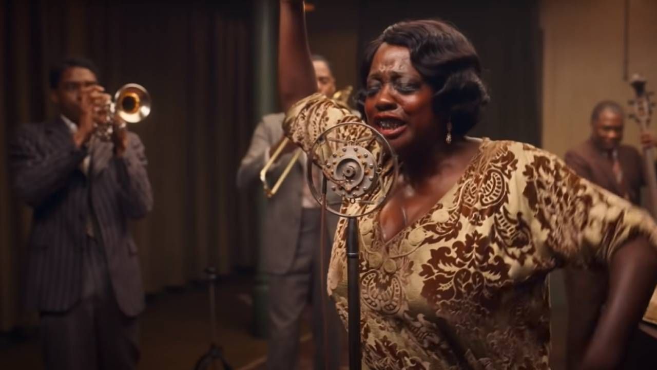 „Ma Rainey's Black Bottom” to historia Ma Rainey, czarnoskórej wokalistki bluesowej z lat 20. XX w. (fot. kadr z filmu) „Ma Rainey's Black Bottom” to historia Ma Rainey, czarnoskórej wokalistki bluesowej z lat 20. XX w. (fot. kadr z filmu)