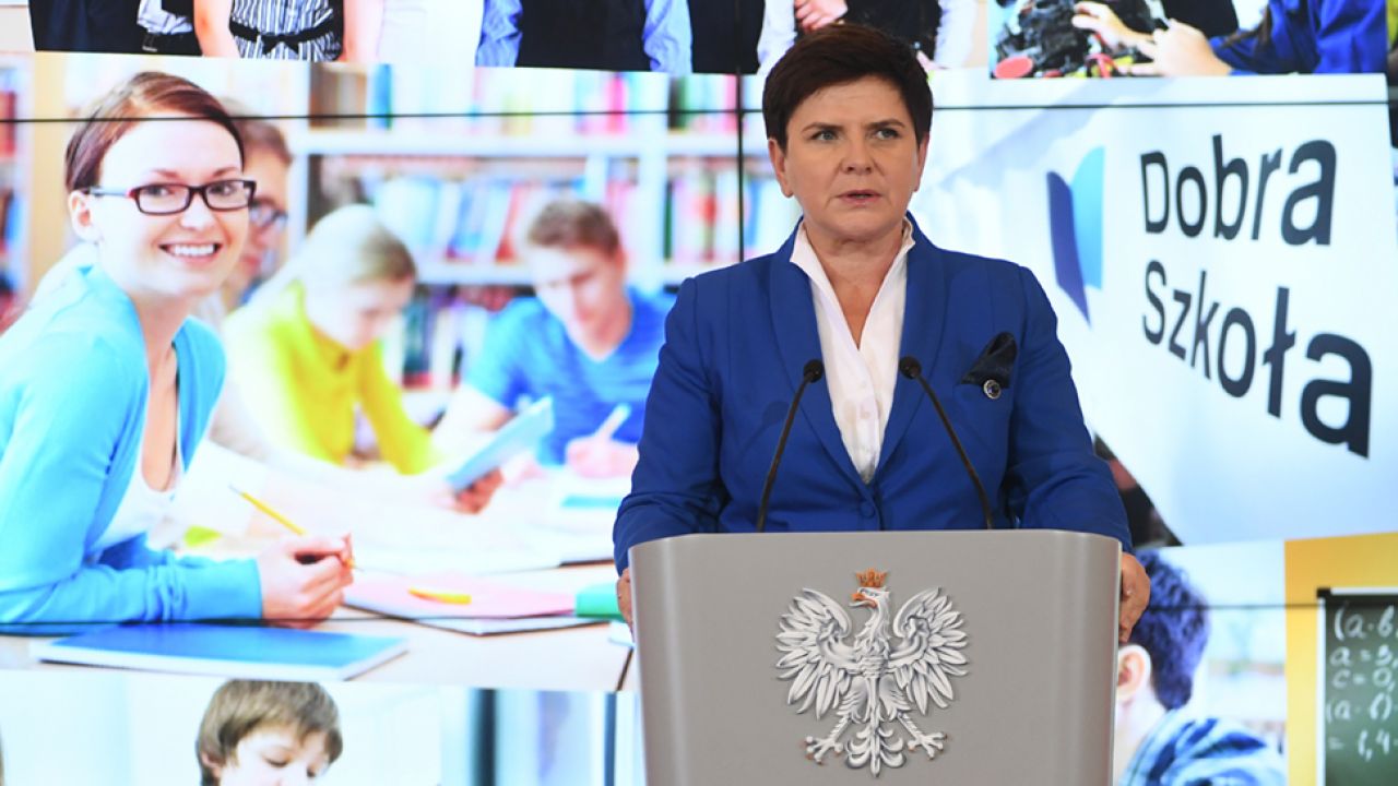 Premier Szydło: bycie nauczycielem to nie zawód, ale służba - tvp.info